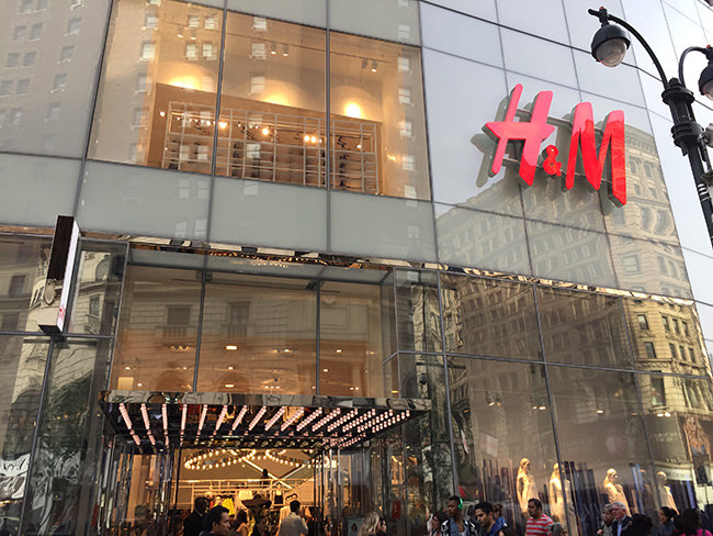 A maior H&M do mundo! – Blog da Laura Peruchi – Tudo sobre Nova York
